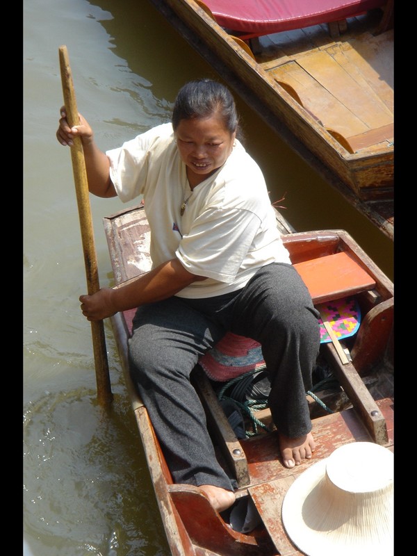 Vendredi 21/04 - Thailande - Marche flottant