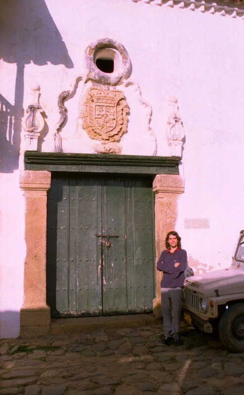 yo_puerta_villa1